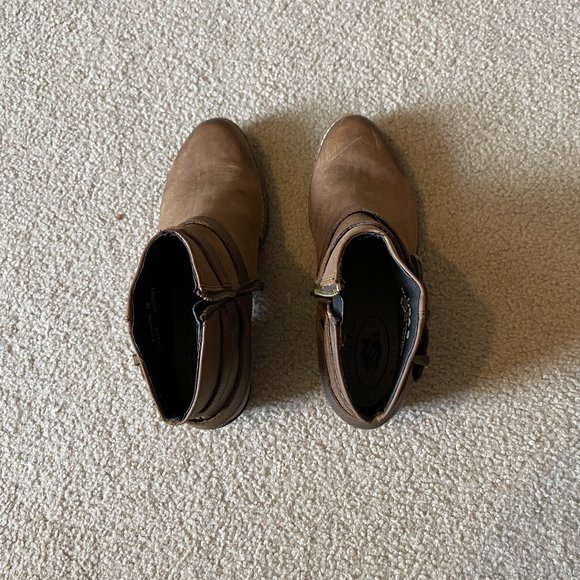 Short Cowboy Boots WORN ONCE - Picture 3 of 6